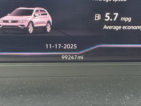 Used 2019 Volkswagen Tiguan SEL R-Line image 40