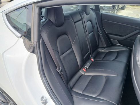 Used 2020 Tesla Model 3 Standard Range Plus image 15