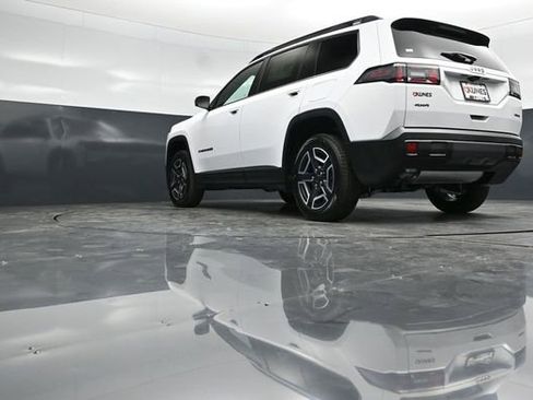 New 2026 Jeep Cherokee Limited AWD/4WD image 60