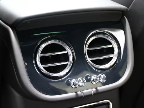 Used 2021 Bentley Bentayga w/ First Edition Specification AWD/4WD image 77