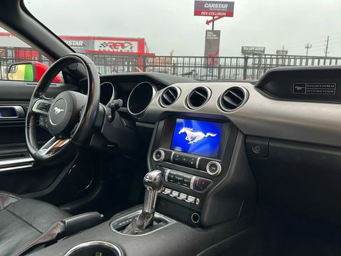 Used 2020 Ford Mustang Premium image 14