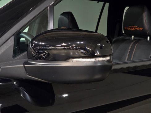 Used 2022 Honda Pilot TrailSport image 15