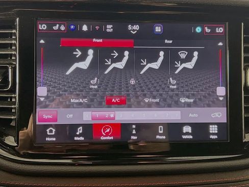 Used 2023 Dodge Durango GT AWD/4WD image 17