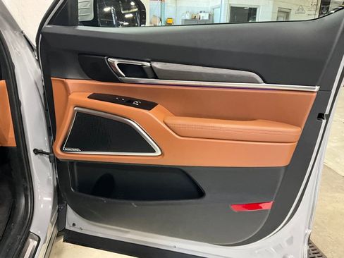 Used 2024 Kia Telluride SX Prestige X-Line image 21