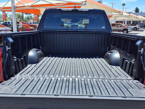 Used 2024 Toyota Tundra Limited AWD/4WD image 7