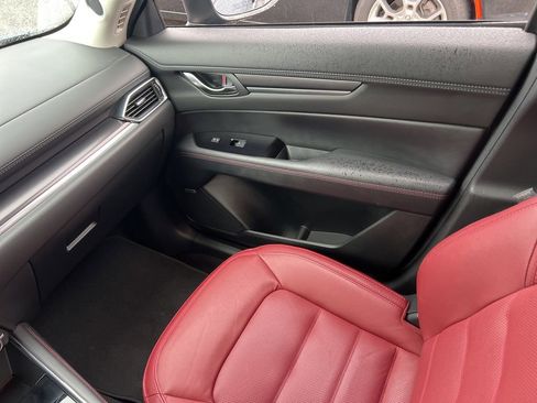 Used 2023 MAZDA CX-5 Carbon Edition image 27