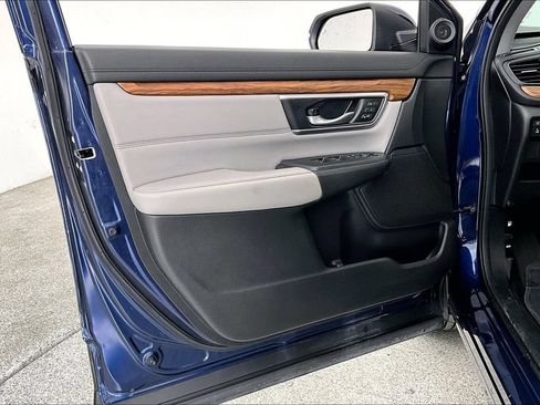 Used 2020 Honda CR-V Touring image 23