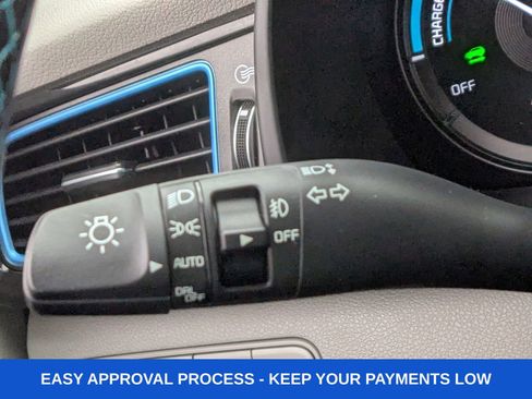 Used 2019 Kia Niro EX Premium image 35