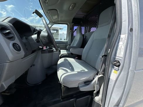 Used 2013 Ford E-250 and Econoline 250 w/ Commercial Cargo Van Pkg RWD image 16