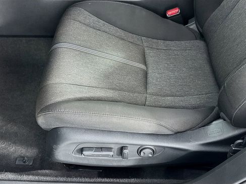 Used 2025 Honda Accord Sport image 26