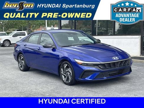 Certified 2025 Hyundai Elantra Sport FWD image 1