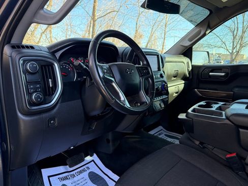 Used 2021 Chevrolet Silverado 1500 RST w/ Bed Protection Package image 10