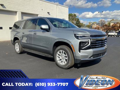 New 2026 Chevrolet Suburban LT w/ Comfort Package