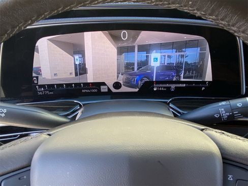 Certified 2023 Cadillac Escalade Premium Luxury image 25