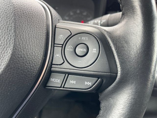 Used 2024 Toyota Corolla SE FWD image 25