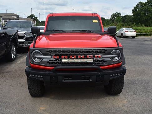 Used 2024 Ford Bronco Badlands AWD/4WD image 2