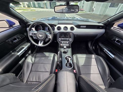 Used 2015 Ford Mustang Premium RWD image 40