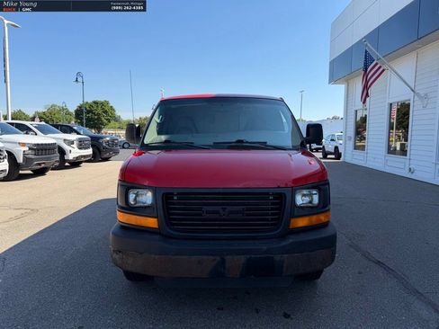 Used 2009 GMC Savana 3500 w/ Power Package RWD image 2