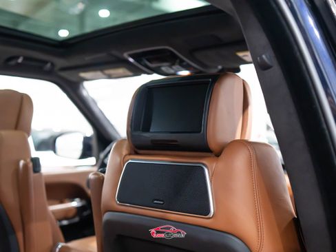 Used 2016 Land Rover Range Rover Autobiography image 19