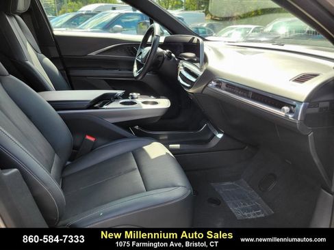 Used 2024 Cadillac Lyriq Luxury w/ LPO, Floor Liner Package image 11