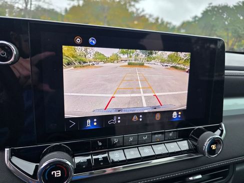 New 2025 Chevrolet Colorado LT w/ LT Convenience Package RWD image 13