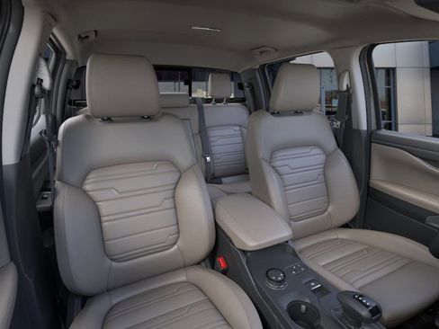 New 2025 Ford Ranger Lariat image 10