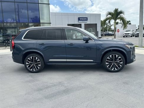 New 2026 Volvo XC90 B5 Ultra w/ Protection Package Premier image 5