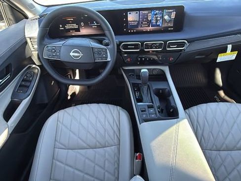 New 2026 Nissan Sentra SL w/ Floor Mat Package image 26