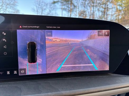 Certified 2025 Audi Q5 Prestige image 12