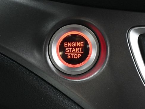 Used 2022 Honda Pilot Sport image 25