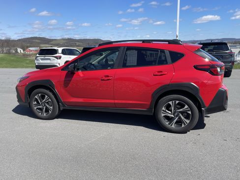 Certified 2025 Subaru Crosstrek 2.0i Premium image 7
