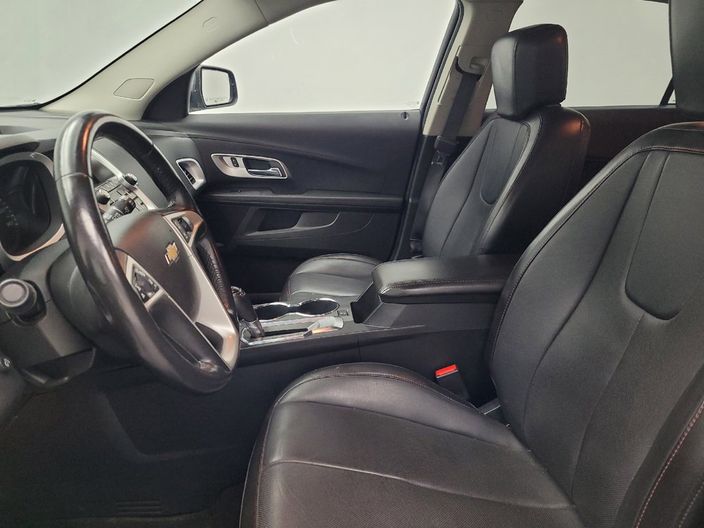 Used 2017 Chevrolet Equinox Premier w/ Enhanced Convenience Package AWD/4WD image 17