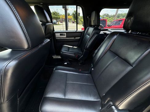 Used 2015 Ford Expedition EL Limited w/ Equipment Group 301A AWD/4WD image 9