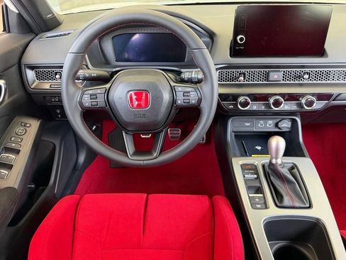 Used 2026 Honda Civic Type R image 15