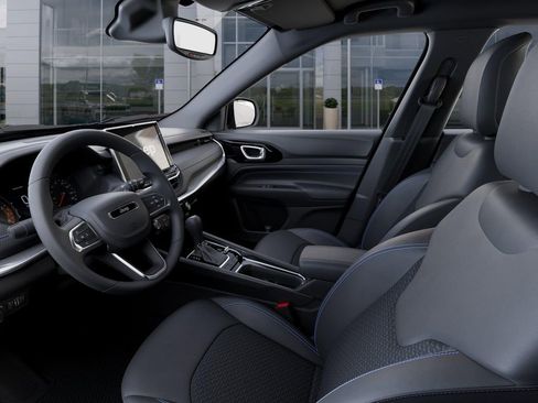 New 2026 Jeep Compass Latitude AWD/4WD image 22