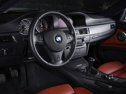 Used 2011 BMW M3 Coupe image 4