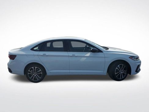 New 2025 Volkswagen Jetta Sport image 2