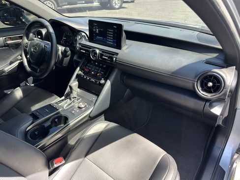Used 2024 Lexus IS 300 F Sport RWD image 21