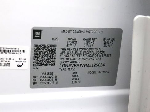 Used 2021 Chevrolet Traverse Premier AWD/4WD image 39