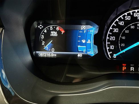 Used 2019 Ford Ranger Lariat w/ Equipment Group 501A Mid image 12