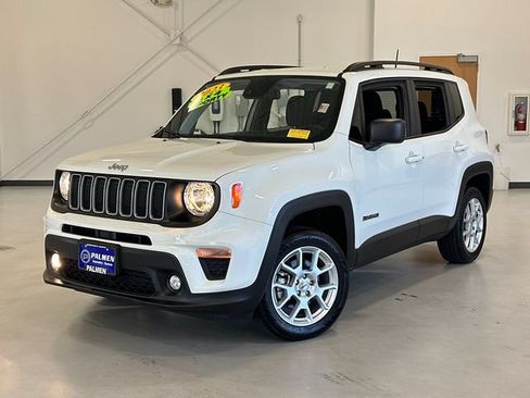 Used 2023 Jeep Renegade Latitude w/ Premium Group AWD/4WD image 1