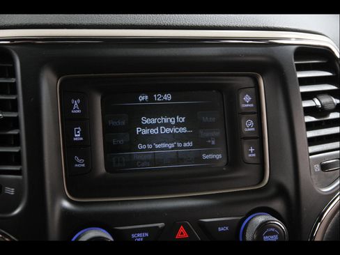 Used 2015 Jeep Grand Cherokee Laredo w/ Quick Order Package 23E AWD/4WD image 11