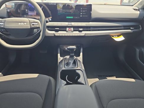 New 2026 Kia K4 FWD image 14