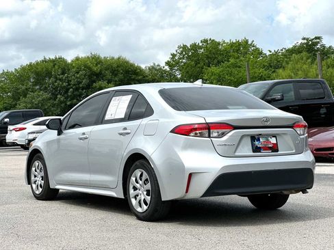 Used 2025 Toyota Corolla LE FWD image 13