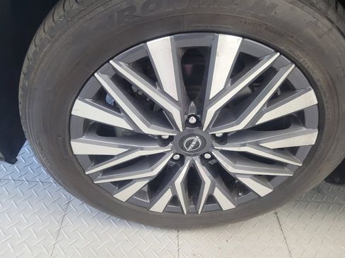 Used 2023 Nissan Altima 2.5 SV FWD image 31