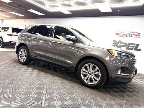 Used 2022 Ford Edge Titanium w/ Equipment Group 301A AWD/4WD image 2