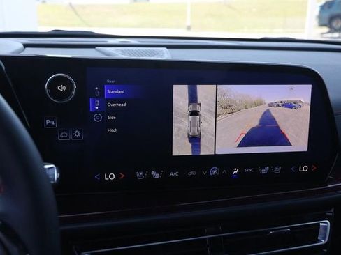 Used 2024 Chevrolet Traverse RS w/ LPO, Floor Liner Package image 20