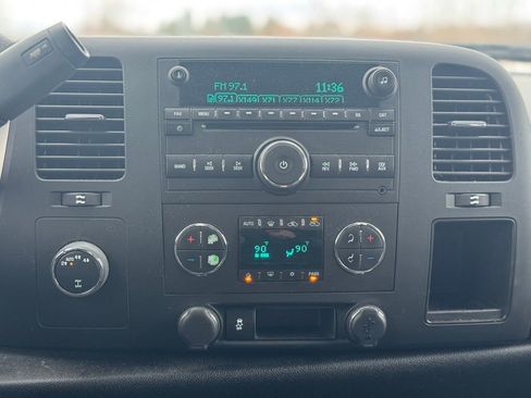 Used 2013 GMC Sierra 1500 SLE w/ Power Tech Package image 17