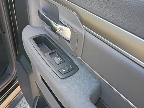 Used 2014 RAM 1500 Lone Star AWD/4WD image 18