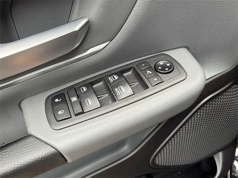 Used 2021 RAM 1500 Big Horn image 39